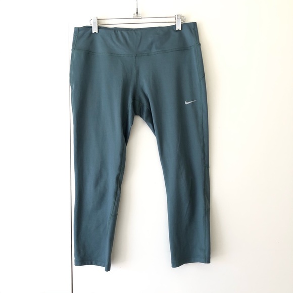 Nike Pants - Nike Dri-fit Green Cropped Running Yoga Leggings
